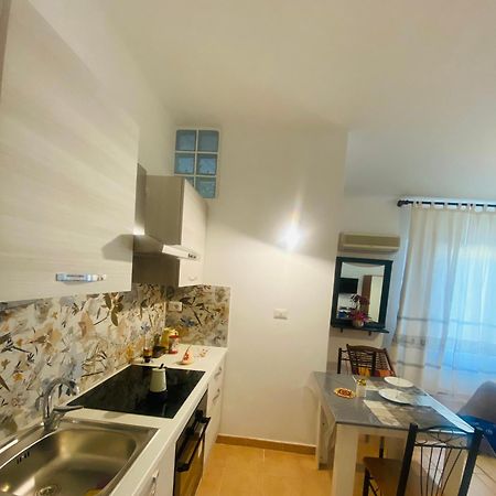 Bed And Breakfast Le Petunie บารีซาร์โด ภายนอก รูปภาพ
