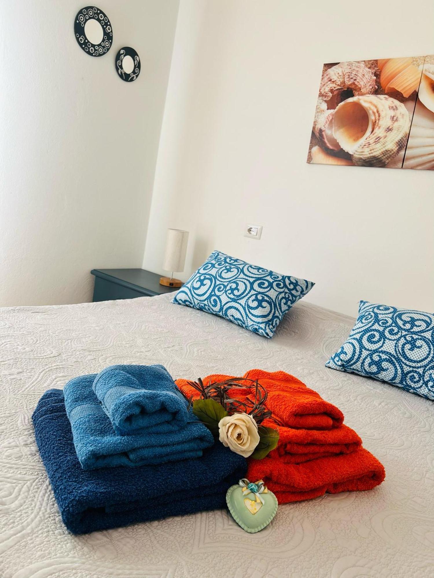 Bed And Breakfast Le Petunie บารีซาร์โด ภายนอก รูปภาพ